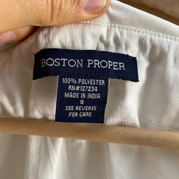 Boston Proper Embellished Blouse Tunic Shirt Top Big Sleeves Cream Color Small - Picture 4 of 5